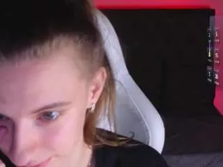 Offline ash-leyy on CamSoda