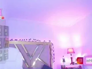 Freechat ashleyparkerr on CamSoda