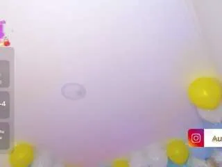 Offline aurora-brown on CamSoda