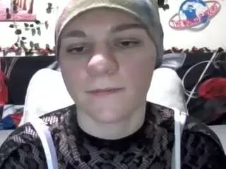 Freechat average-girl on CamSoda