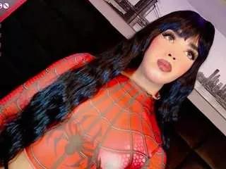 baby-isaa from CamSoda