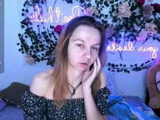 Offline beellami on CamSoda