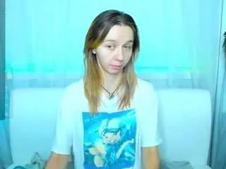 Offline beellami on CamSoda