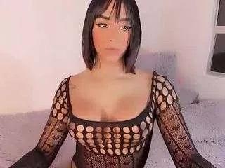 bellahottestt from CamSoda