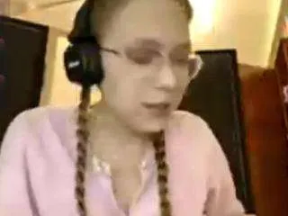 Freechat bellcromuel on CamSoda