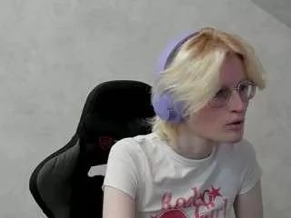 betty-smith from CamSoda