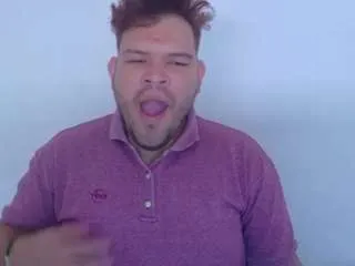 Freechat big-bearr on CamSoda