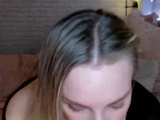 Offline briehunter on CamSoda