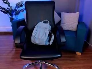 catalinaa-santana from CamSoda