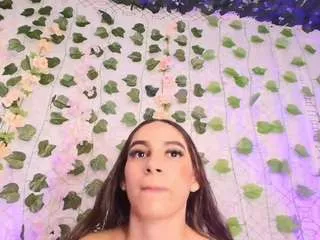 celeste-moonxx on CamSoda