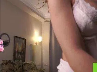 Offline cheekie-breekiie on CamSoda