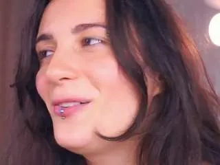 Offline constancedeary on CamSoda