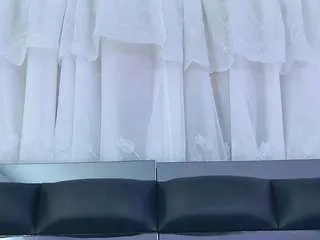 Offline dahianamoss on CamSoda