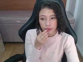 danatella-t from CamSoda