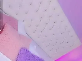 daniielav on CamSoda