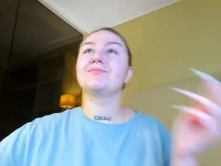 Offline debbie-taylor on CamSoda