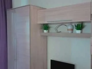 deloresholmes on CamSoda