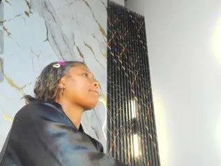 Offline ebonyyhot on CamSoda