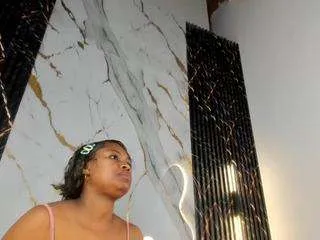 Offline ebonyyhot on CamSoda