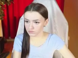 Offline elizzzza on CamSoda