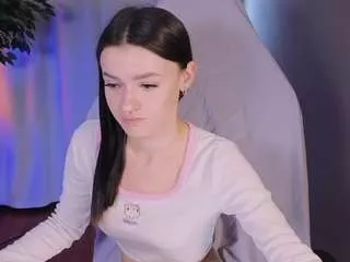 Offline elizzzza on CamSoda