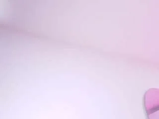 Freechat emma-ma on CamSoda