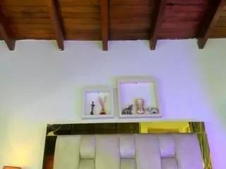 emma-rossee from CamSoda