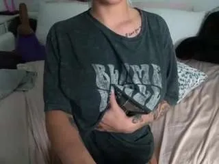 emmagray01 on CamSoda 