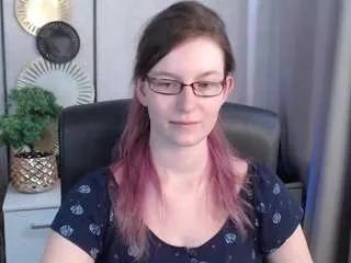 emmatease94 from CamSoda