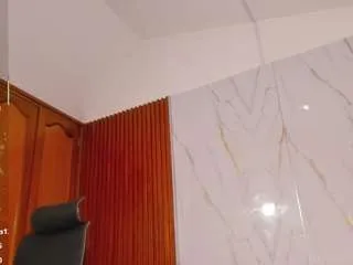 emmiilyrosee — emmiilyrosee Public Chat Channel