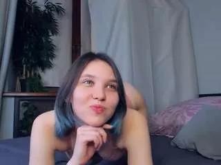 esmechristley from CamSoda