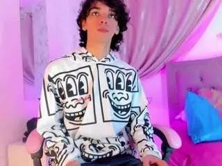 estebanisaza from CamSoda
