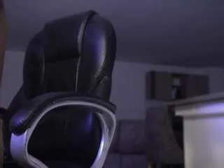 Freechat frankfarrell on CamSoda