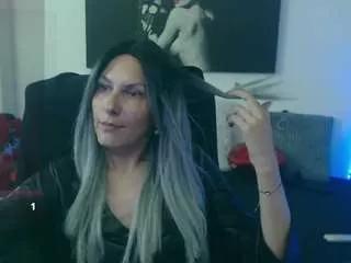goddessevelyn01 from CamSoda