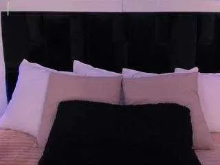 gretavelvet on CamSoda