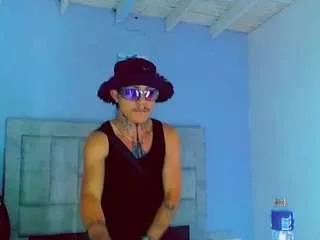 hannilest from CamSoda