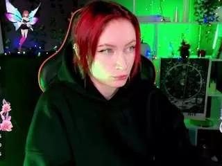 helen-carter from CamSoda