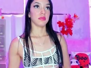 Private hellenparis on CamSoda