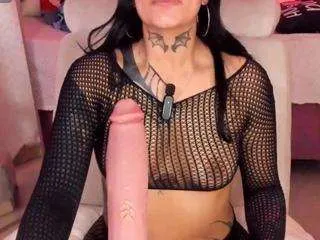 Offline hinata-01 on CamSoda