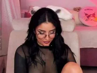 Offline hinata-01 on CamSoda