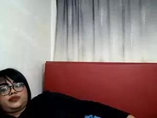 indianlola00 from CamSoda