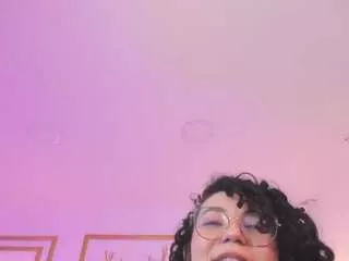 Freechat irantzu-hank on CamSoda