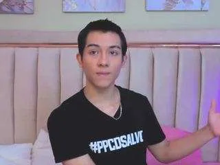 Offline jessyy-mateus on CamSoda