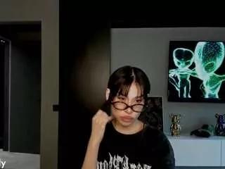 jinnygold from CamSoda