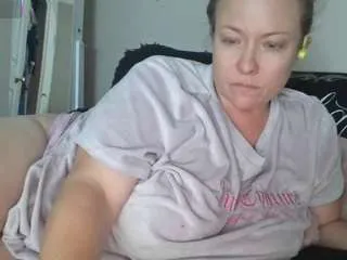 Offline julimonroe on CamSoda