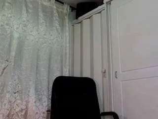 Offline kaatherinepett on CamSoda