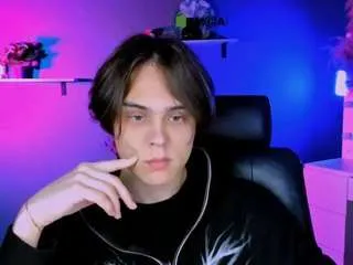 Offline karl-mans on CamSoda