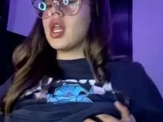 kate-and-jenna — fingers in my pussy .1...2....3..... [35 tokens remaining]