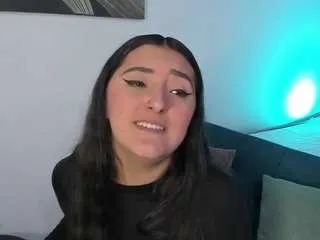 Freechat kathia-morelli on CamSoda