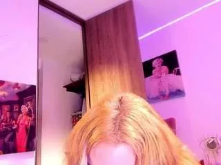 Offline kendallcurkovaa on CamSoda